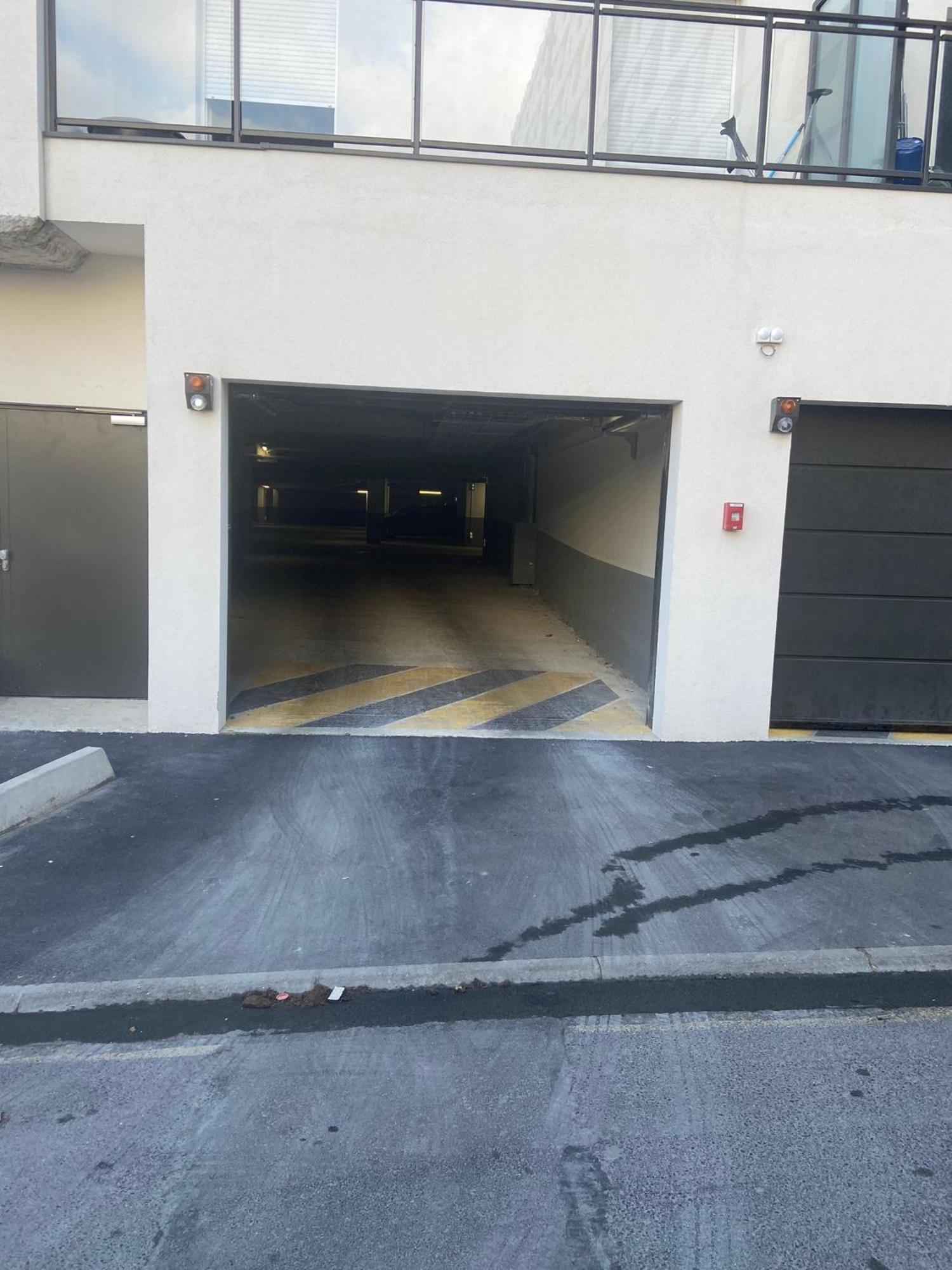 Agreable 2 Pieces Avec Balcon Et Parking Transports By Immo Kit Bnb 萨尔塞勒 外观 照片
